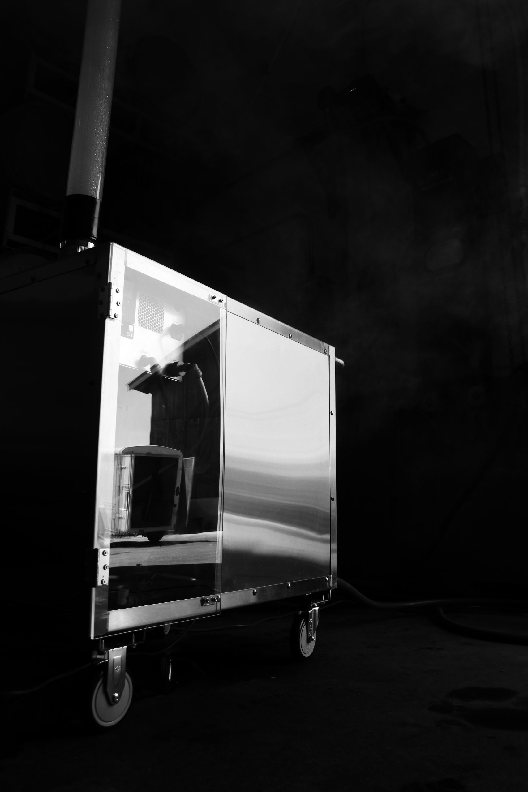 Guardian Angel Dry Fog mobile cart by FreshTech